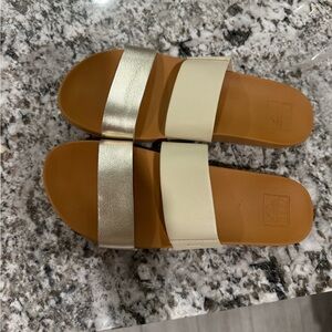 Reef Women's Sandals in Cream and Gold